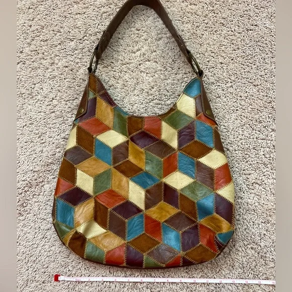 Hobo boho patchwork hippie purse 13x23 vinyl but so soft, only used one time. - Picture 4 of 6